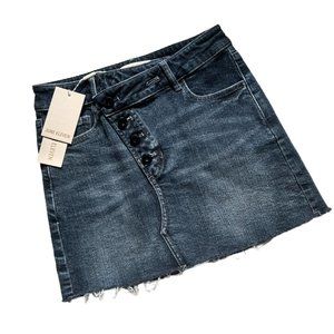 *NWT* White Wash Blue Denim Mini Skirt Size US4/UK8